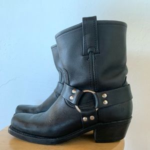 Frye Harness 8R Boots